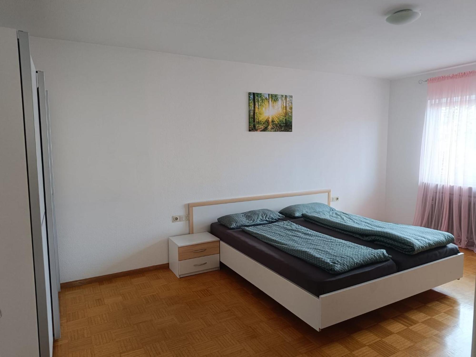 Helle 2 Zimmer Ferienwohnung Mit 63Qm In Троссінген Екстер'єр фото
